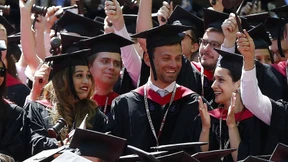 Elite-Unis klagen gegen Ausweisungen ausländischer Studenten