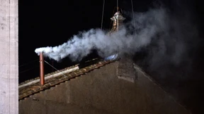 Wie wird neuer Papst gewählt?