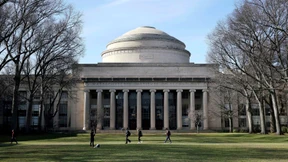 33 Kurse, um generative KI und KI-Agenten zu verstehen