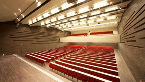 Rechtsextreme stören Aufführung von Jelinek-Stück