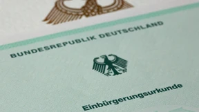Zahl der Einbürgerungen um zwanzig Prozent gestiegen