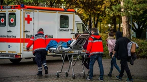 Viele Schüler nach Gasaustritt in Realschule verletzt