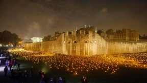 Tower of London erstrahlt in Lichtermeer