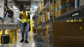 Amazon stellt weitere 75.000 Mitarbeiter ein