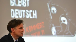 Rechts liegen gelassen