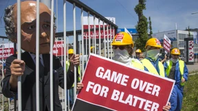 Die Mauer wartet auf den Freistoß