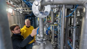 Reedereien rüsten sich für klimafreundlichere Schifffahrt