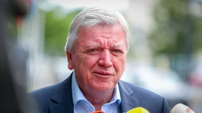 Bouffier will keine übereilte Entscheidung über Burka-Verbot