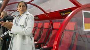 Steffi Jones glückt der Einstand