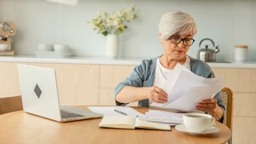 „Wie werde ich finanziell unabhängig von meinem Mann?“