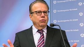 Weise: Spielt nicht, lernt