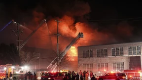 Großbrand setzt Airbus und Boeing unter Druck