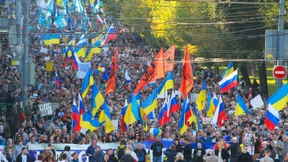 Tausende demonstrieren in Moskau für Frieden