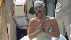 Neuer Akt mit altem Flittchen