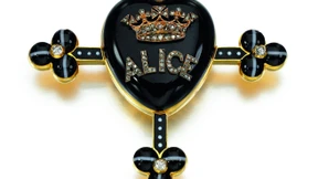 Trauerschmuck von Queen Victoria wird versteigert