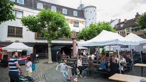 Ärger im Paradieshof