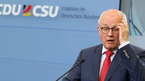 Kauder lehnt Obergrenze ab