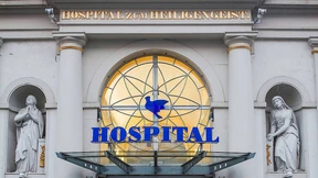 Wer wann noch Kniegelenke austauschen darf