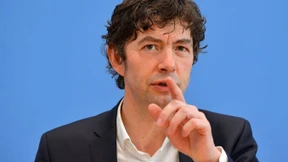 Keine vollen Fußballstadien bis nächstes Jahr