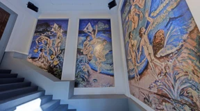 Badende stehen sich gegenüber