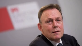 SPD fordert von Großkonzernen mehr Jobs für Flüchtlinge 