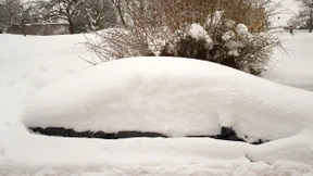 Älteres Ehepaar verfährt sich und erfriert fast