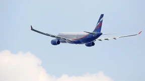 Russland fliegt, unter Mühen