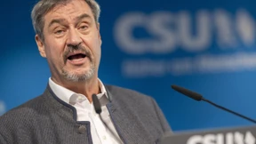 Söder für Einschränkung des Asylrechts