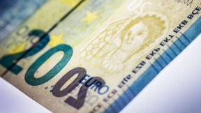 Auch der 20-Euro-Schein bekommt standardmäßig eine Lackierung