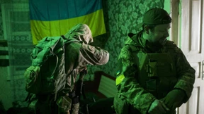 Ukrainische Armee hält russischen Angriffen nur schwer stand
