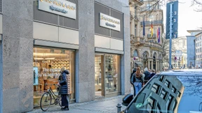 Solide Modelle, aber langweilige Farben