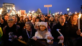 50.000 Ungarn fordern Rücktritt Orbans