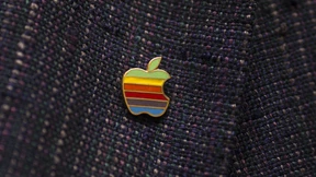 Apple Top, Volkswagen Flop