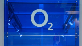 O2, die Börse und der Schuldenberg
