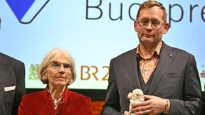 Clemens Meyer setzt sich gegen Martina Hefter durch