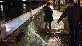 Hoffen, dass die Mauer hält