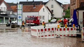 Feuerwehren bis in die Nacht wegen Unwettern im Einsatz