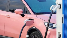 Wenn der Strom aus dem Auto zurück ins Netz fließt