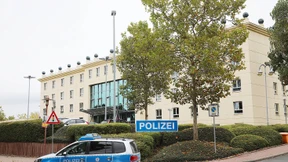 Polizei verspricht schnelle Aufklärung nach Vergewaltigungsvorwürfen