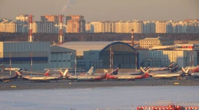 Russland meldet Drohnenangriffe, Flughäfen gesperrt