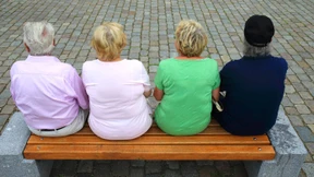 Ostdeutsche werden mittlerweile fast so alt wie Westdeutsche