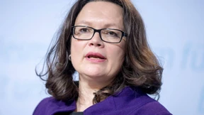 Nahles will mit Ein-Euro-Jobs für Flüchtlinge starten