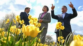 Neue Minister braucht das Land