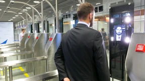 CIA-Agenten tricksen Grenzkontrollen aus