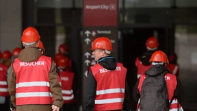 Streit um Nachtflüge - der Sonderausschuss tagt