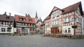 Doppelter Markt, gespaltener Markt