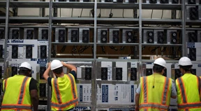 Bitcoin-Miner Riot verdient Geld mit Stromverkauf