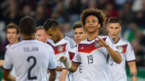 Sané hat Spaß und trifft