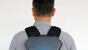 Exoskelette helfen VW-Arbeitern am Band