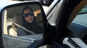 Frauen-Fahrverbot hilft Uber und Easy Taxi